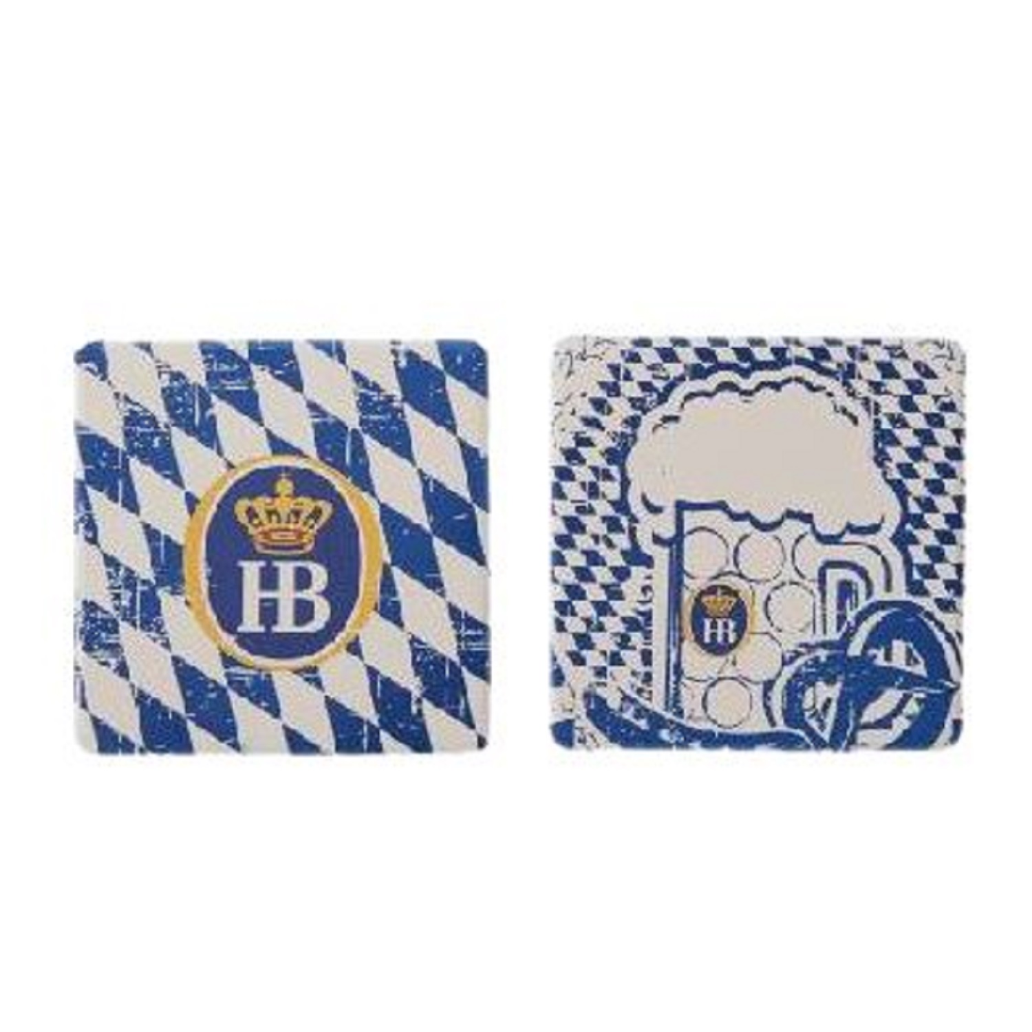 Zwei quadratische HB-Keramikuntersetzer im bayerischen Rautenmuster und Bierkrug-Design, verpackt in Geschenkbox 'Münchner Original