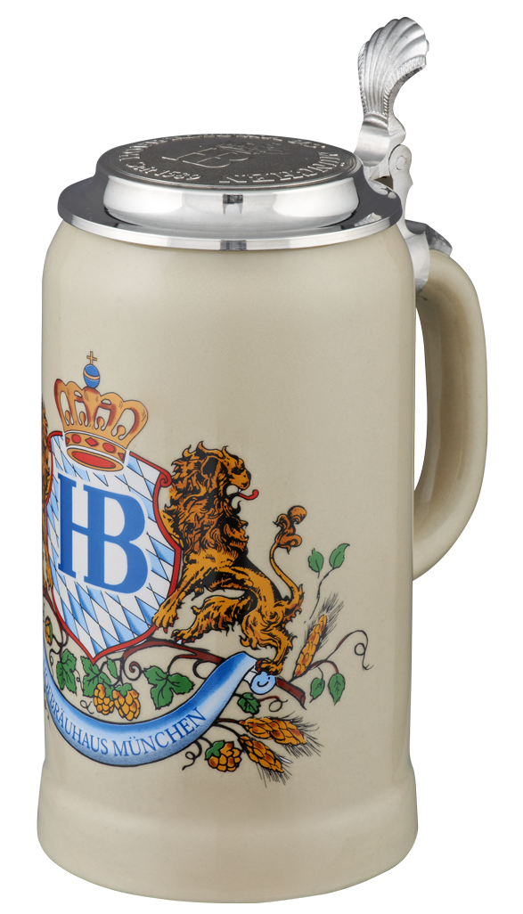 Hofbräuhaus Steinkrug 1 Liter mit Löwendekor, bayerischem Rautenmuster und Zinndeckel, seitliche Ansicht mit Henkel.